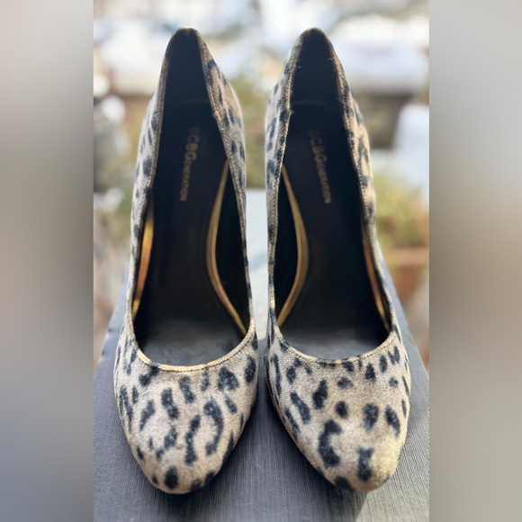 BCBGeneration Shoes - BCBGeneration Animal Print Stiletto Pump
Size 10B (medium width)